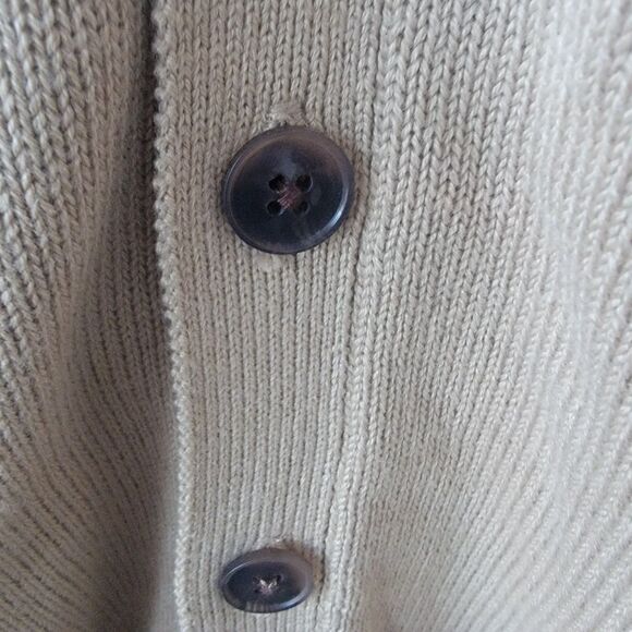 Tricots st Raphael mens v-neck Cardigan size XL long sleeve Beige - Picture 6 of 8